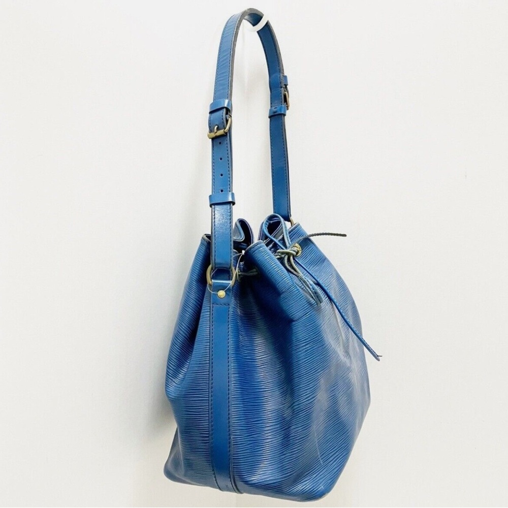 Authentic Vintage Louis Vuitton Petit Noe M44105 Toledo Blue - Picture 4 of 6